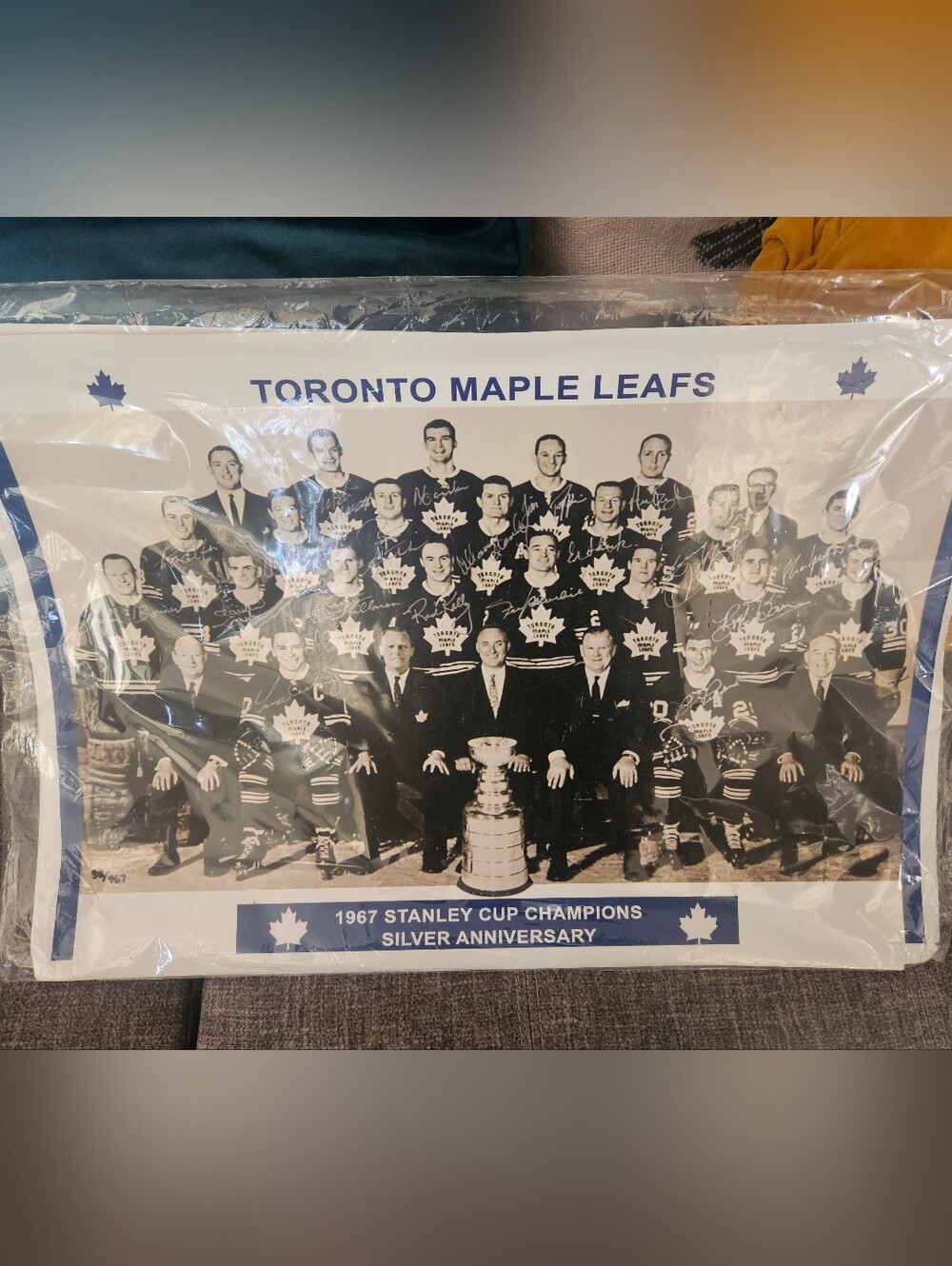 Limited-edition autographed commemorative photo print - 1967 Toronto Maple Leafs